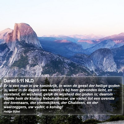 Daniël 5:11 NLD Bible Verse Image