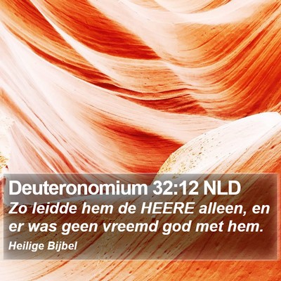 Deuteronomium 32:12 NLD Bible Verse Image