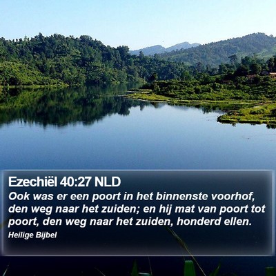 Ezechiël 40:27 NLD Bible Verse Image