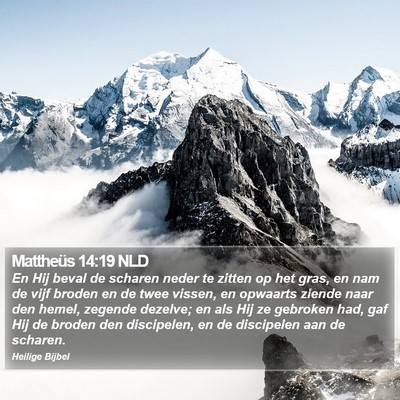 Mattheüs 14:19 NLD Bible Verse Image